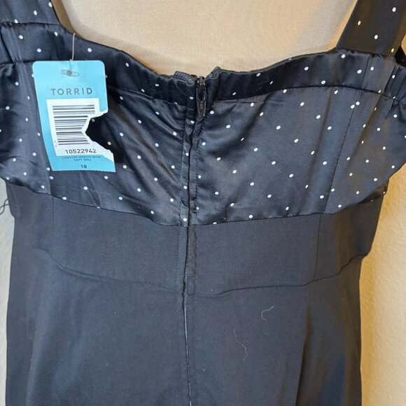 NWT Torrid Sleeveless Swing Dress Size 18 Polka Dot, White/Black, Retro 50s #238 - Picture 4 of 8